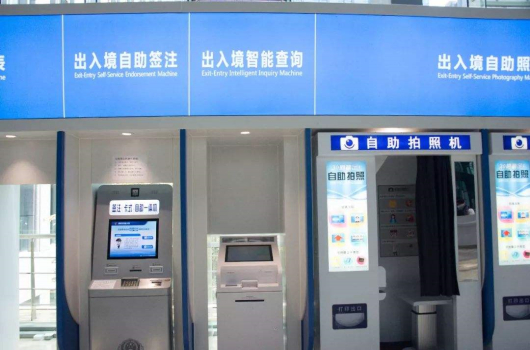 触摸查询一体机提高了政务机关单位的工作效率